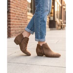 Arizona Brown Ankle Boots